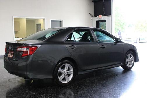 Gray 2013 Toyota Camry SE
