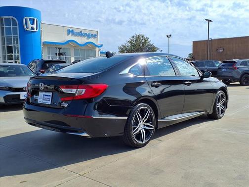 2022 Honda Accord Hybrid Touring
