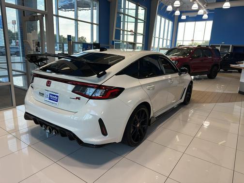 2023 Honda Civic Type R Touring
