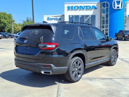 2025 Honda Pilot Sport
