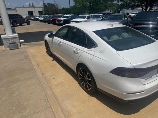 2023 Honda Accord Hybrid Touring