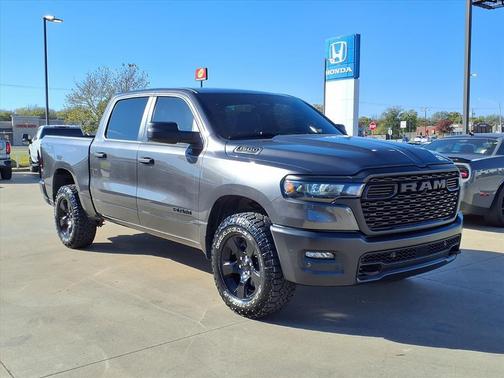 2025 RAM 1500 Warlock Crew Cab 4x4 5'7' Box