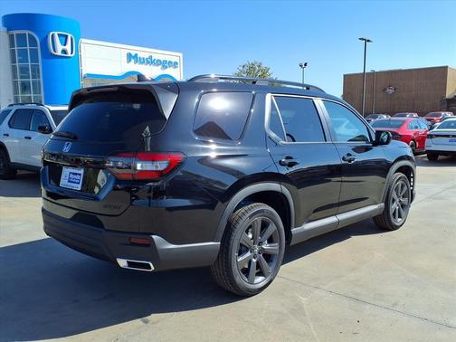 2025 Honda Pilot Sport