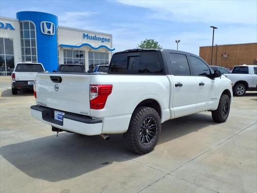 2021 Nissan Titan S