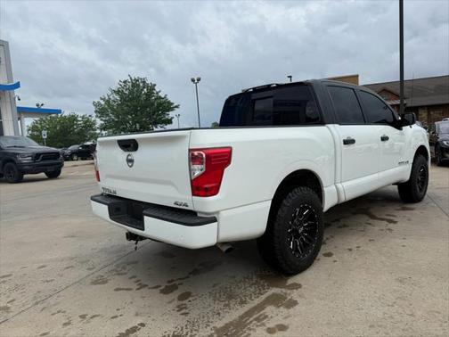 2021 Nissan Titan S