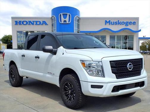 2021 Nissan Titan S