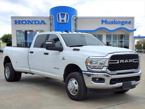 2024 RAM 3500 Big Horn Crew Cab 4x4 8' Box