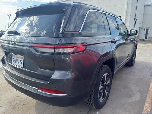 2023 Jeep Grand Cherokee 4xe Base