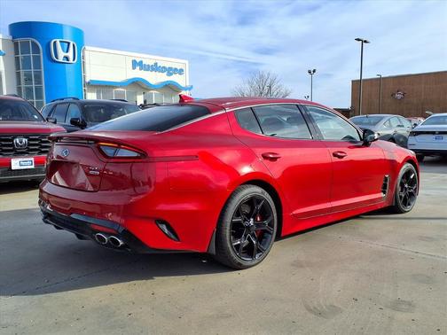 2018 Kia Stinger GT2