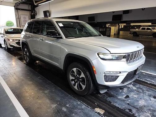 2023 Jeep Grand Cherokee 4xe Base