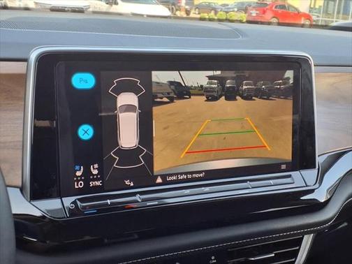 2024 Volkswagen Atlas 2.0T SE w/Technology 4MOTION
