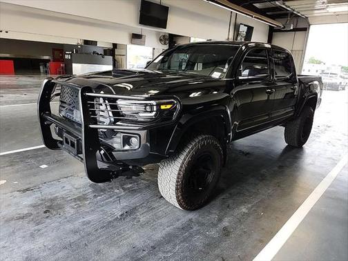 2018 Toyota Tacoma TRD Sport