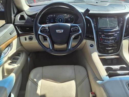 2020 Cadillac Escalade ESV Luxury
