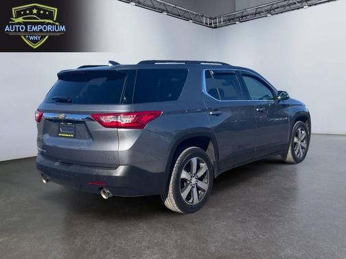 2020 Chevrolet Traverse LT Leather
