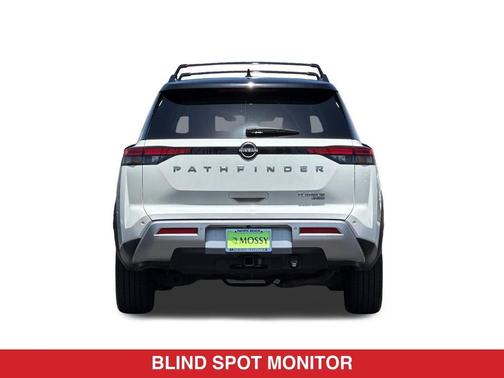 Super Black 2023 Nissan Pathfinder Platinum 4WD