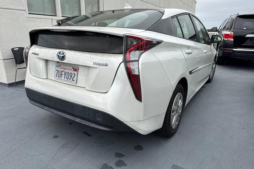 2016 Toyota Prius Two