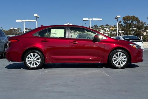 2026 Toyota Corolla Hybrid LE