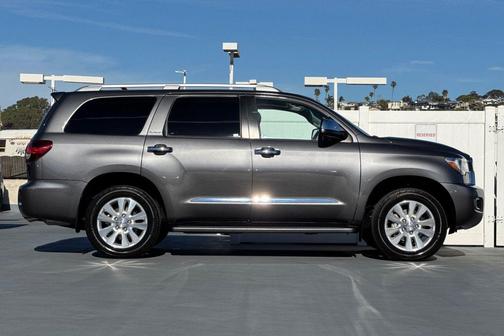 2021 Toyota Sequoia Platinum