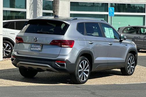 2023 Volkswagen Taos 1.5T SE