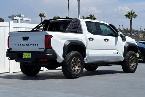 2025 Toyota Tacoma Hybrid Trailhunter
