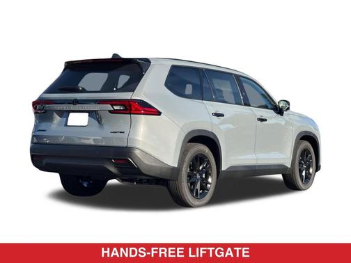 Cement 2026 Toyota Highlander Hybrid Base