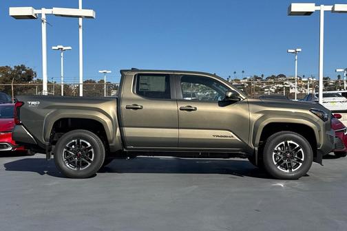 2025 Toyota Tacoma TRD Sport