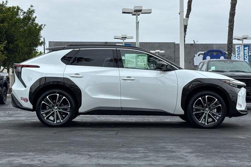 2023 Toyota bZ4X Limited