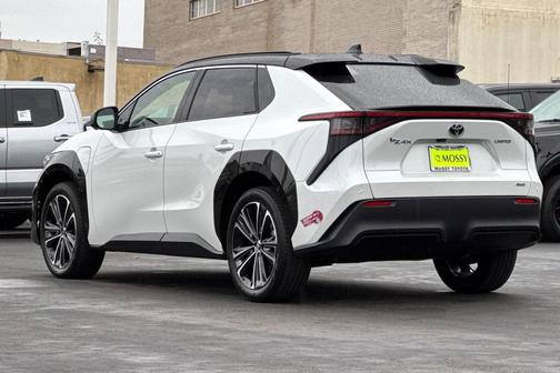 2023 Toyota bZ4X Limited
