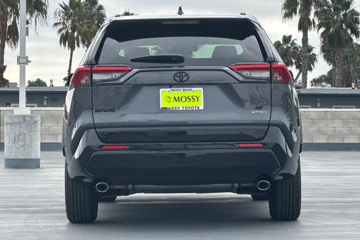 2025 Toyota RAV4 Hybrid SE