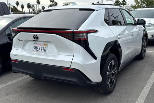 2024 Toyota bZ4X XLE