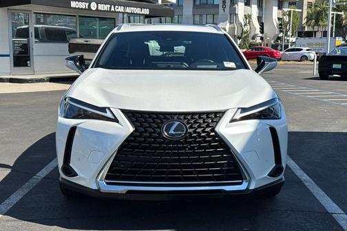 2024 Lexus UX 250h Base