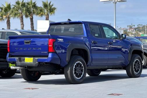 2025 Toyota Tacoma TRD Off Road