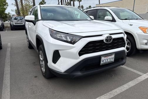 2022 Toyota RAV4 LE