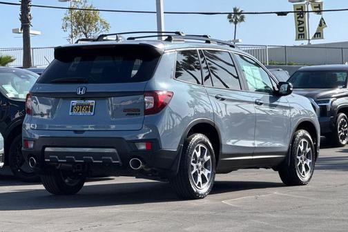 2023 Honda Passport AWD TrailSport