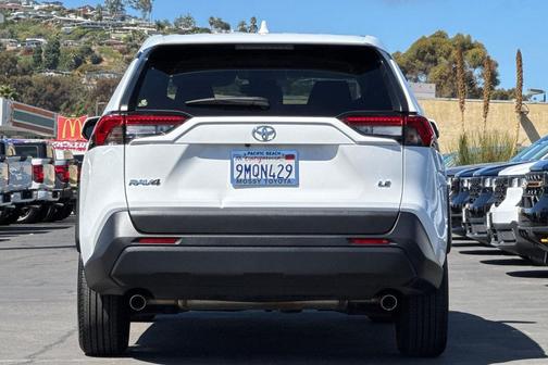 2024 Toyota RAV4 LE
