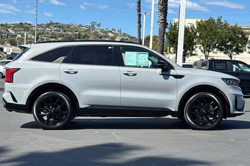 2023 Kia Sorento SX