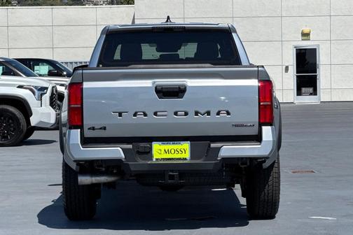 2025 Toyota Tacoma TRD Off Road