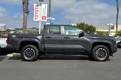 2025 Toyota Tacoma TRD Sport