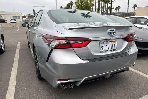 2023 Toyota Camry SE