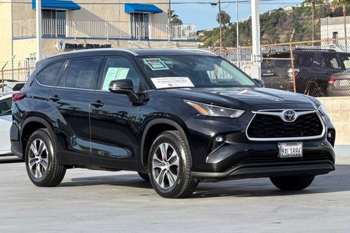 2022 Toyota Highlander XLE