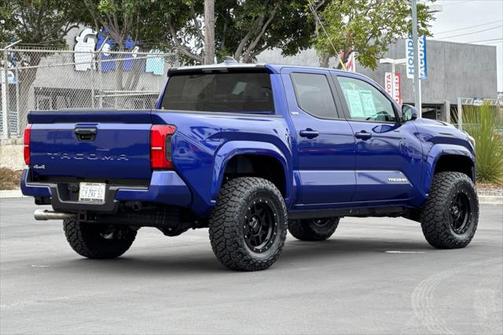 2025 Toyota Tacoma SR5
