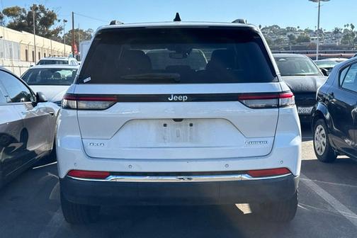 2023 Jeep Grand Cherokee Laredo