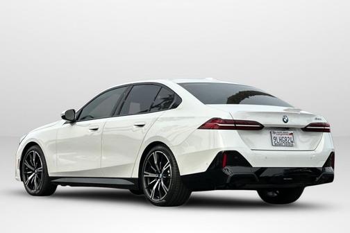 White Metallic 2024 BMW 530 530i