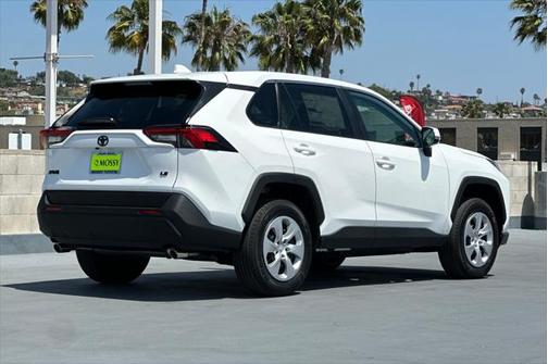 2025 Toyota RAV4 LE