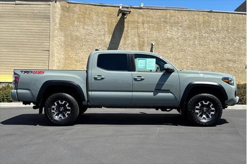 2022 Toyota Tacoma TRD Off Road
