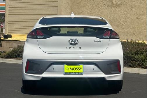 2020 Hyundai IONIQ Hybrid Limited