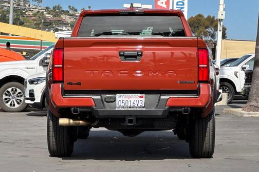 2025 Toyota Tacoma Hybrid TRD Off Road