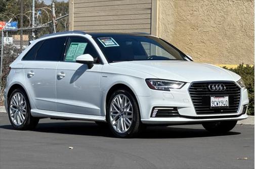 2018 Audi A3 e-tron 1.4T Tech Premium Plus