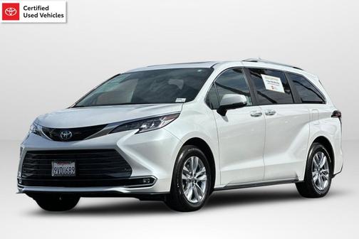 2025 Toyota Sienna Limited