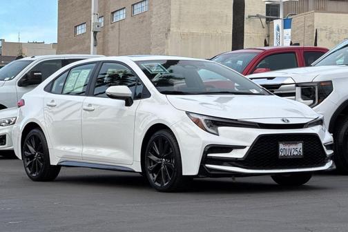 2023 Toyota Corolla Hybrid SE